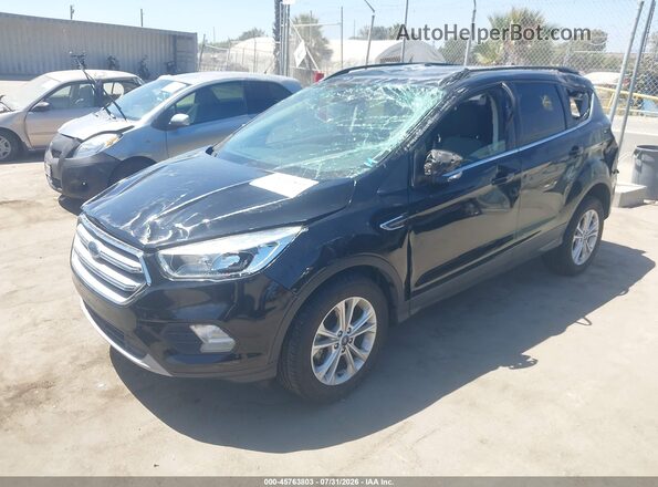 1FMCU0GDXJUB44638 2018 FORD ESCAPE Черный Передняя левая четверть