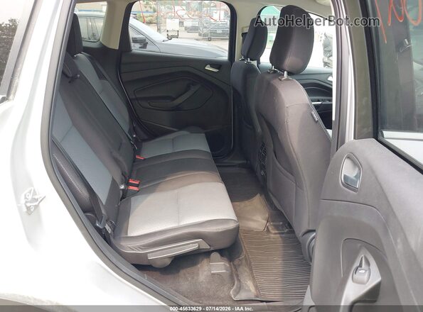 1FMCU0GDXJUB59530 2018 FORD ESCAPE Silver VIN კოდის სტიკერის ხედი