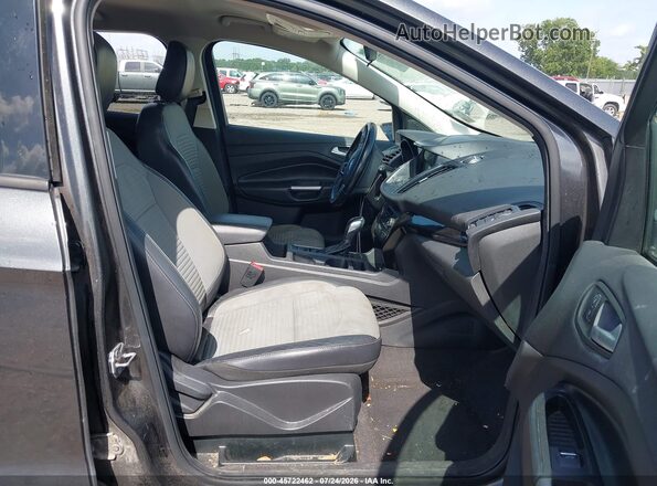 1FMCU0GDXKUB47413 2019 FORD ESCAPE Gray Սալոնի դիմացի տեսք