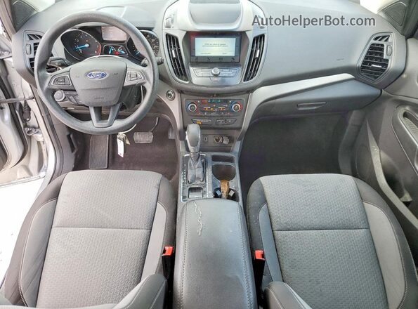 1FMCU0GDXKUC00823 2019 FORD ESCAPE Серебряный Вид панели приборов