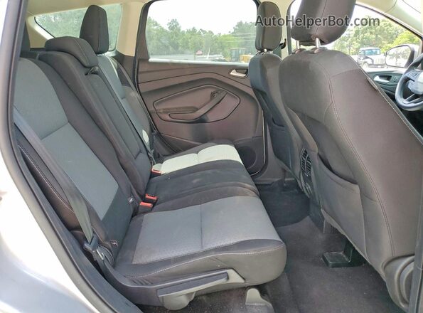 1FMCU0GDXKUC00823 2019 FORD ESCAPE Серебряный Вид задних сидений