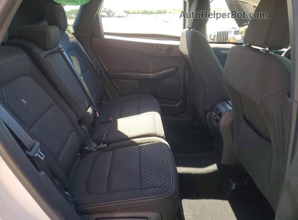 1FMCU0GN2RUA08699 2024 FORD ESCAPE Белый Вид задней части салона