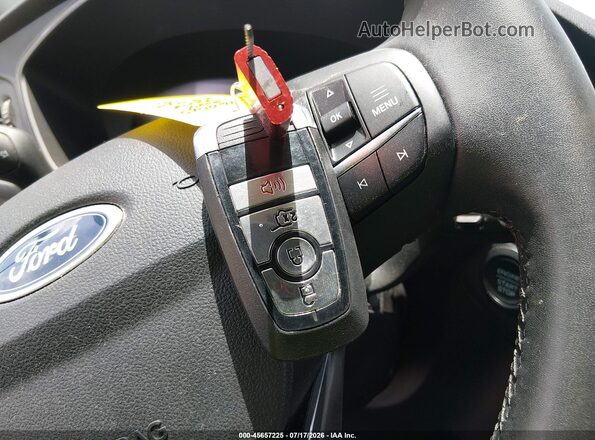 1FMCU0GN3RUA68880 2024 FORD ESCAPE Silver Vista del salpicadero