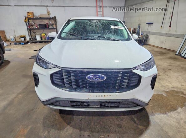 1FMCU0GN4PUA16512 2023 FORD ESCAPE Белый Вид спереди