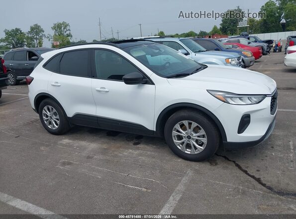 1FMCU0GN6TUA30003 2026 FORD ESCAPE White 360 interior view