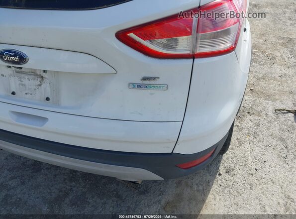 1FMCU0GX0GUC01884 2016 FORD ESCAPE Белый Вид щитка приборов