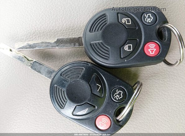 1FMCU0GX1GUA82811 2016 FORD ESCAPE Красный Вид панели приборов