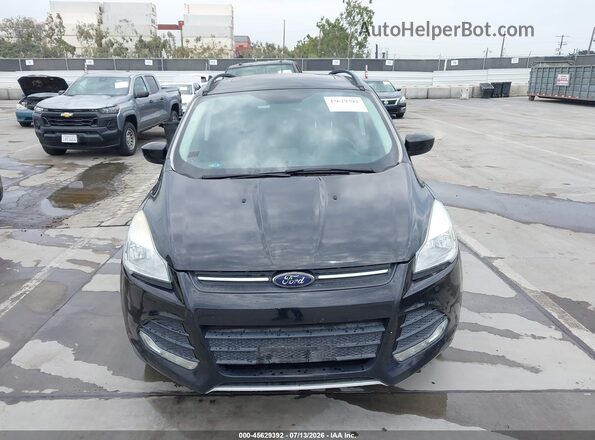 1FMCU0GX1GUB72766 2016 FORD ESCAPE Black Widok z przodu