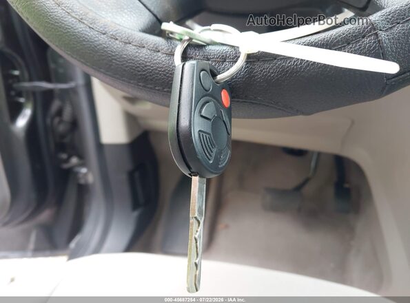 1FMCU0GX2GUA49252 2016 FORD ESCAPE Gray Dashboard view