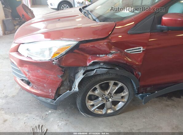 1FMCU0GX2GUB35743 2016 FORD ESCAPE Red Widok z przodu