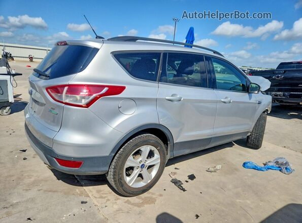 1FMCU0GX9GUB14680 2016 FORD ESCAPE Серебряный Задняя правая четверть
