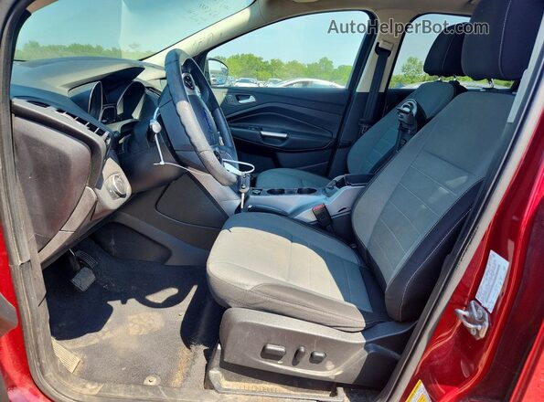 1FMCU0GX9GUB44522 2016 FORD ESCAPE Red Front interior view