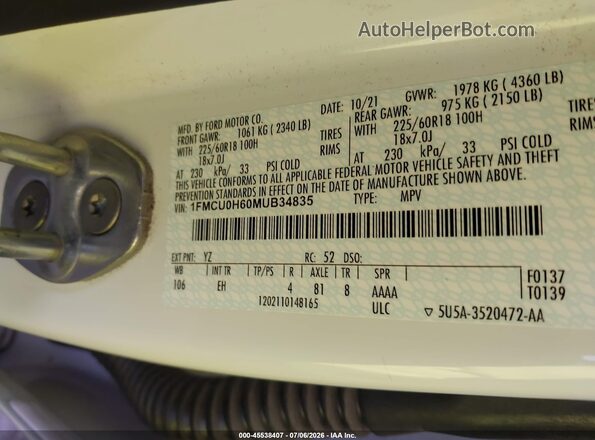 1FMCU0H60MUB34835 2021 FORD ESCAPE White Vista del compartimento del motor