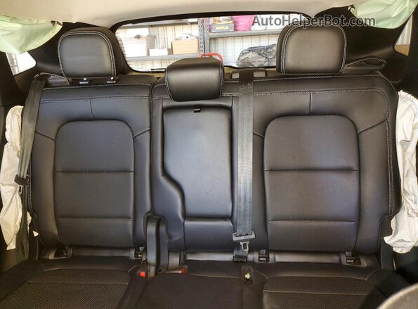 1FMCU0H64MUB16015 2021 FORD ESCAPE Black Widok tylnych siedzeń