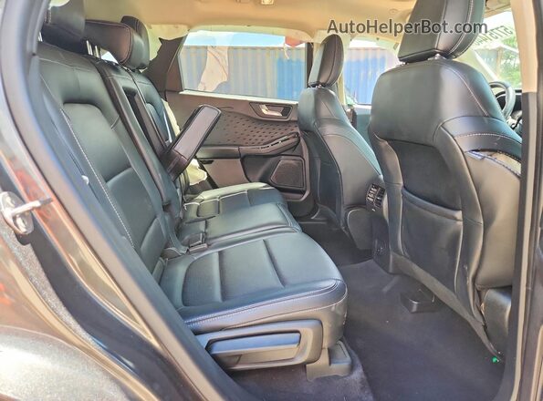 1FMCU0H67LUA21723 2020 FORD ESCAPE Gray Vista interior trasera