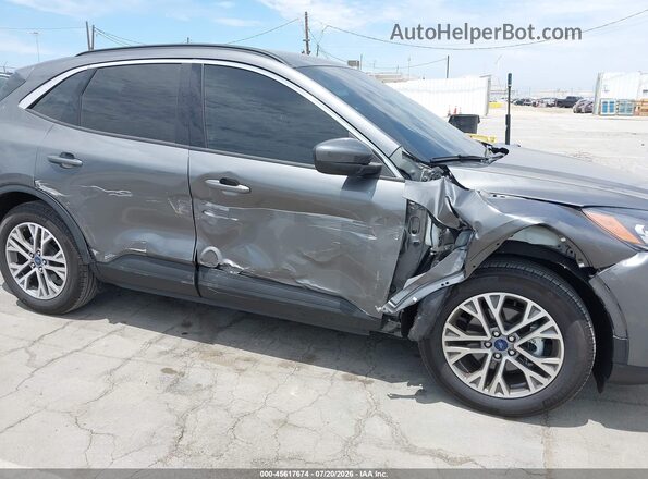 1FMCU0H67NUB85069 2022 FORD ESCAPE Gray Widok z przodu