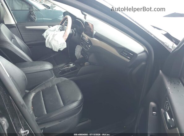 1FMCU0H69NUB94646 2022 FORD ESCAPE Black Front interior view