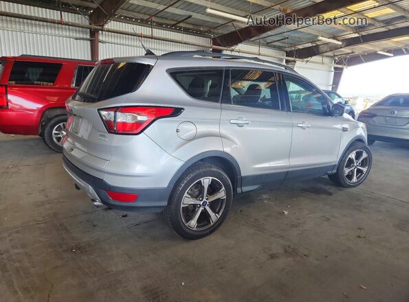 1FMCU0HD0JUC86754 2018 FORD ESCAPE Silver Rear right