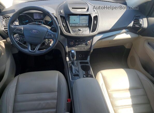 1FMCU0HD1JUA27500 2018 FORD ESCAPE Gold Вид панелі приладів