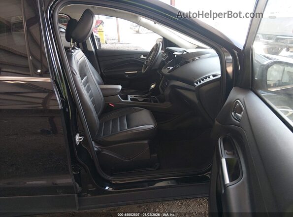 1FMCU0HD1JUD35671 2018 FORD ESCAPE Black წინა სალონის ხედი
