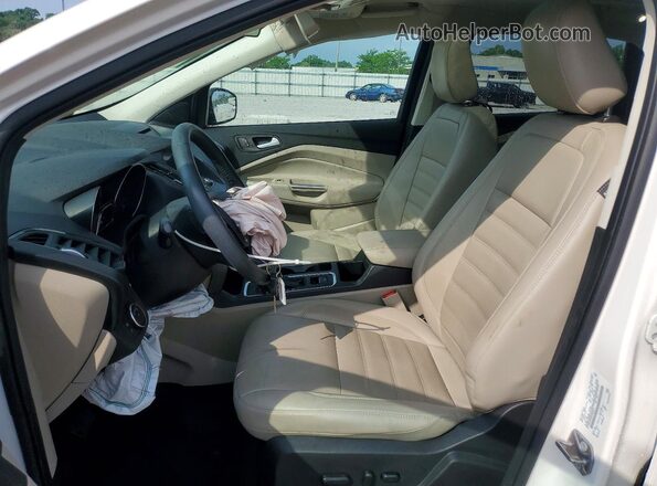 1FMCU0HD2JUB59214 2018 FORD ESCAPE White Vista interior delantera