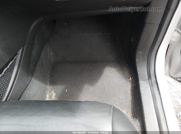 1FMCU0HD3JUB04402 2018 FORD ESCAPE White VIN კოდის სტიკერის ხედი