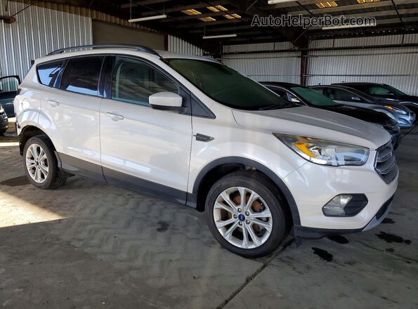 1FMCU0HD4JUB40924 2018 FORD ESCAPE White Przód prawy