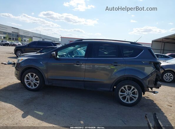1FMCU0HD4JUC56446 2018 FORD ESCAPE Серый Панорамный вид салона 360°