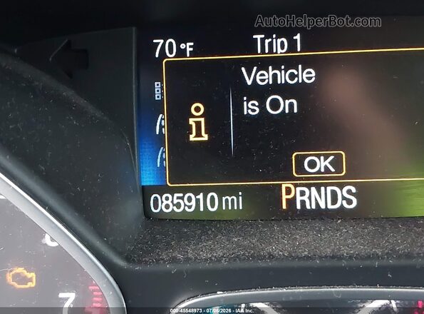1FMCU0HD5JUC56486 2018 FORD ESCAPE Silver 