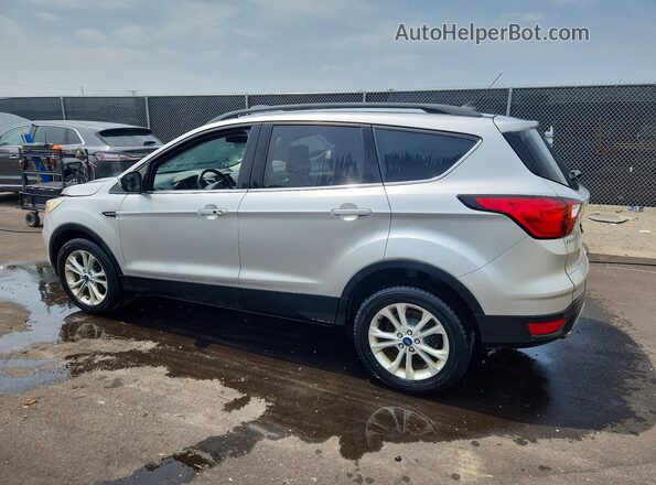1FMCU0HD5KUB51657 2019 FORD ESCAPE Серебряный Задняя левая четверть