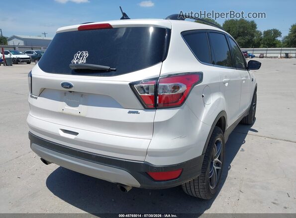 1FMCU0HD6JUB72645 2018 FORD ESCAPE White Tył prawy
