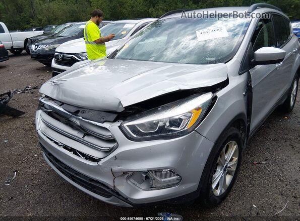 1FMCU0HD6JUD01855 2018 FORD ESCAPE Silver Vista frontal