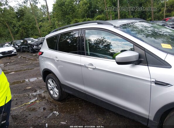 1FMCU0HD6JUD01855 2018 FORD ESCAPE Silver Vista interior trasera