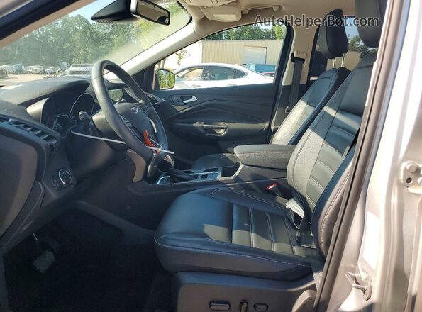 1FMCU0HD7KUB84532 2019 FORD ESCAPE Silver Սալոնի դիմացի տեսք