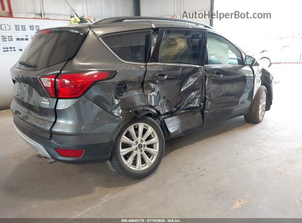 1FMCU0HD8KUC47637 2019 FORD ESCAPE Gray Trasero derecho