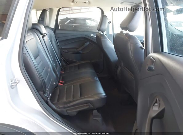 1FMCU0HD9JUC36161 2018 FORD ESCAPE Silver VIN კოდის სტიკერის ხედი