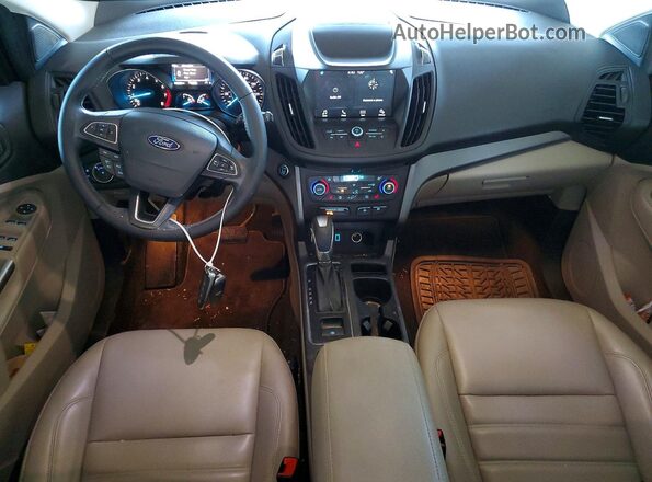 1FMCU0HDXKUB62413 2019 FORD ESCAPE Серебряный Вид панели приборов