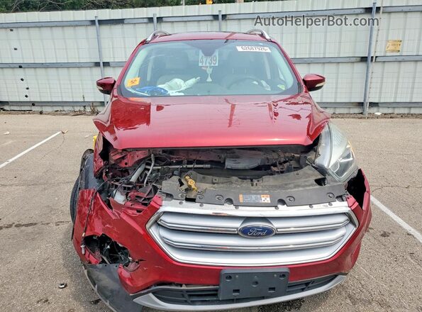 1FMCU0J94HUB00536 2017 FORD ESCAPE Красный Вид спереди
