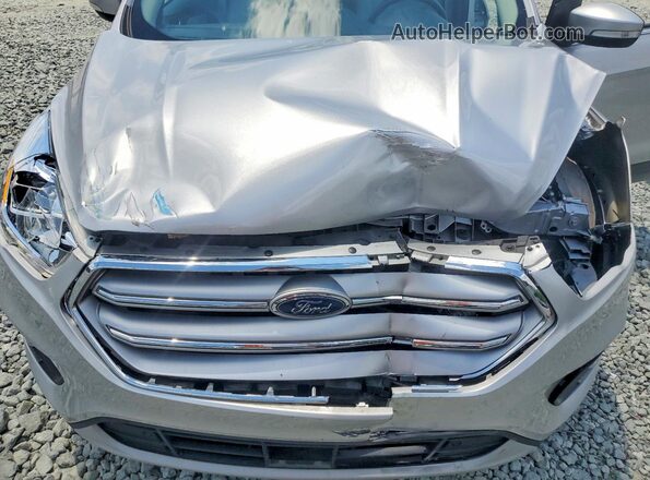1FMCU0J94HUE01274 2017 FORD ESCAPE Silver ძრავის განყოფილების ხედი