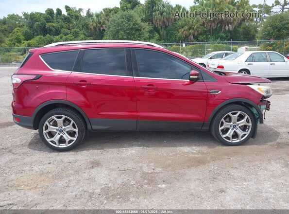1FMCU0J94HUE01792 2017 FORD ESCAPE Бордовый Вид задней части салона