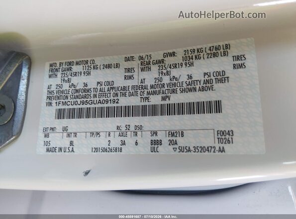 1FMCU0J95GUA09192 2016 FORD ESCAPE White ძრავის განყოფილების ხედი