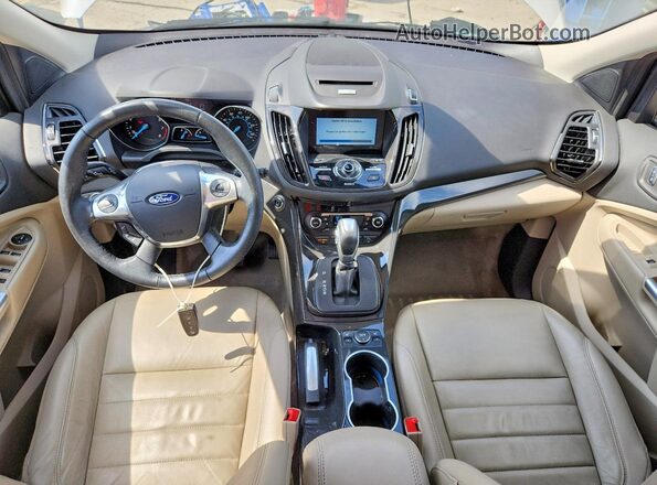 1FMCU0J95GUA74429 2016 FORD ESCAPE Белый Вид панели приборов