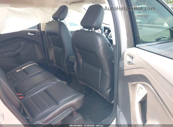 1FMCU0J95KUB76256 2019 FORD ESCAPE Silver VIN კოდის სტიკერის ხედი