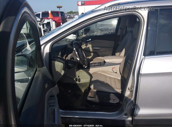 1FMCU0J96HUB30928 2017 FORD ESCAPE Silver 