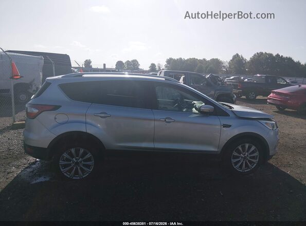 1FMCU0J96HUB30928 2017 FORD ESCAPE Silver 360 interior view