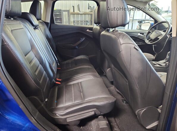 1FMCU0J96HUD91475 2017 FORD ESCAPE Blue Вид задніх сидінь