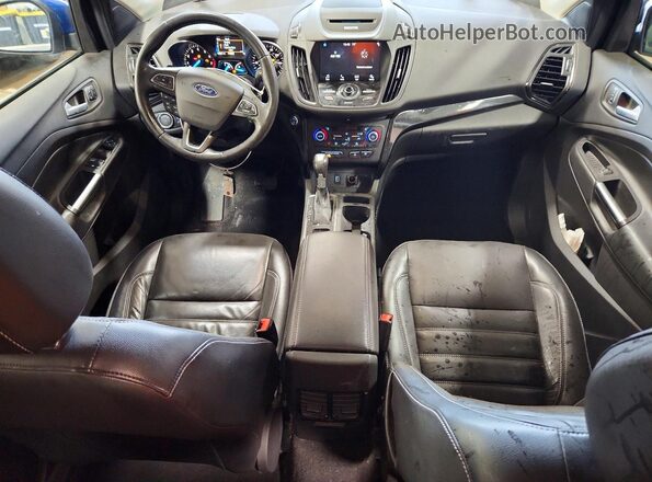 1FMCU0J96HUD91475 2017 FORD ESCAPE Blue Вид панелі приладів