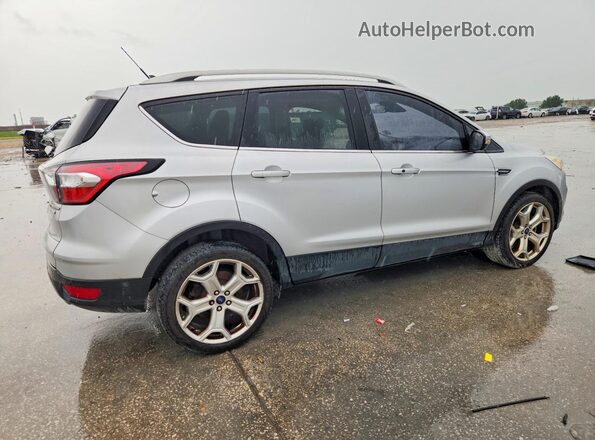 1FMCU0J97JUB72546 2018 FORD ESCAPE Silver Հետևի աջ