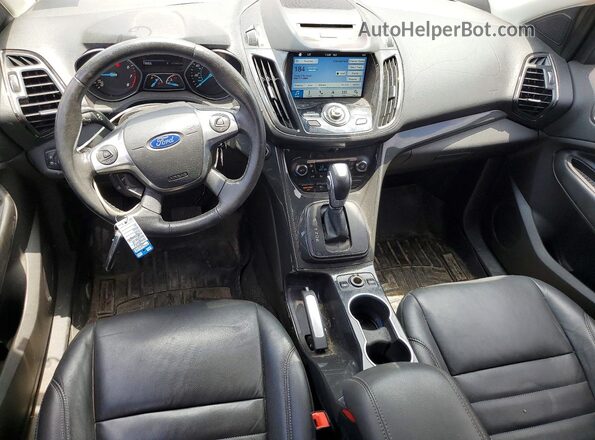 1FMCU0J98GUB82172 2016 FORD ESCAPE Maroon Vista del salpicadero