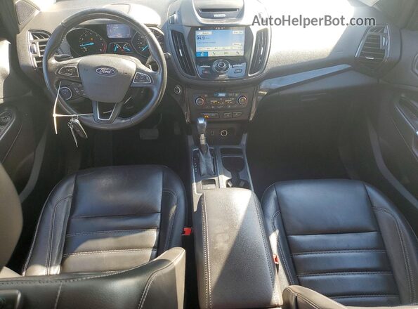 1FMCU0J99HUD87050 2017 FORD ESCAPE Угольный Вид панели приборов